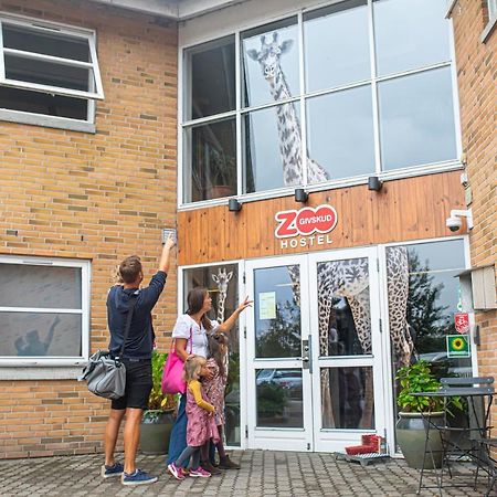 Givskud Zoo Hostel Exteriér fotografie